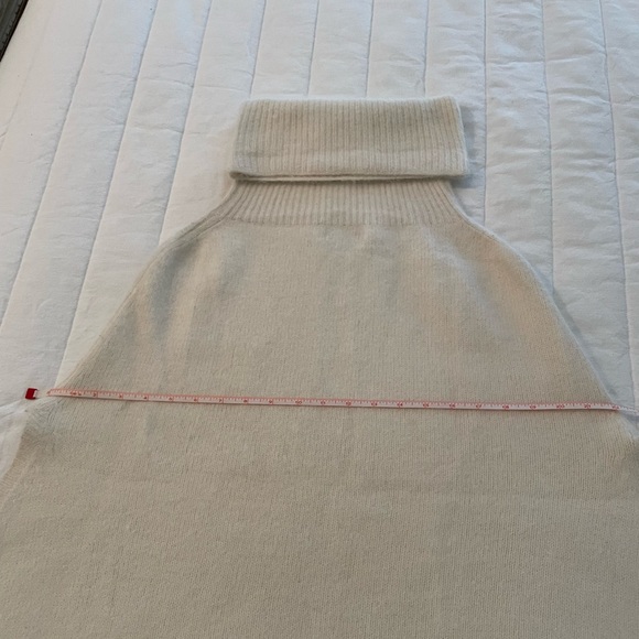 Angora Cream Poncho - Picture 2 of 9